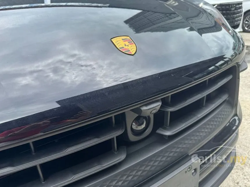 2024 Porsche Macan SUV