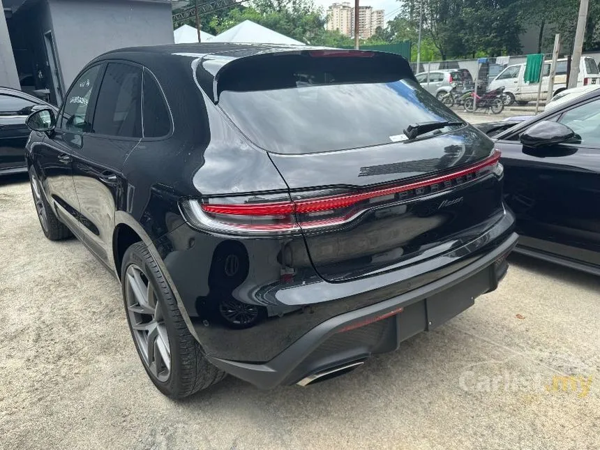 2024 Porsche Macan SUV