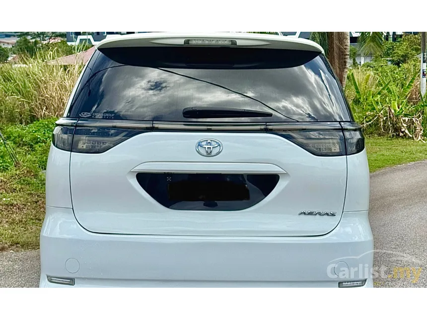 2007 Toyota Estima Aeras MPV