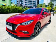 2017 Mazda 3 2.0 (ปี 14-17) E Sports Hatchback AT