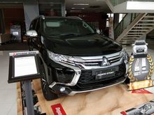 Pajero Sport Dakar 4x2 AT 2019. Harga Nego Hingga Dealllll....