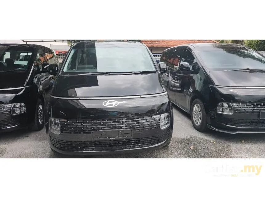 2025 Hyundai Staria Style (10-seater) MPV
