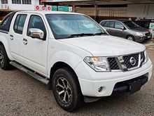 2013 Nissan Navara 2.5 Base Spec Pickup Truck