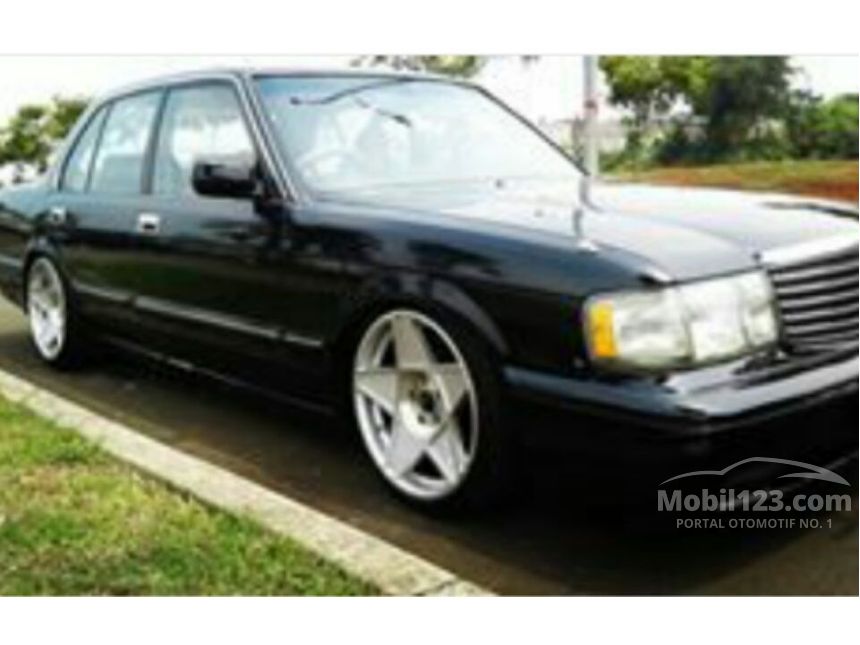 Jual Mobil Toyota Crown 1993 Super Saloon 2.0 di DKI Jual Mobil Toyota Crown 1993 Super Saloon 2.0 di DKI