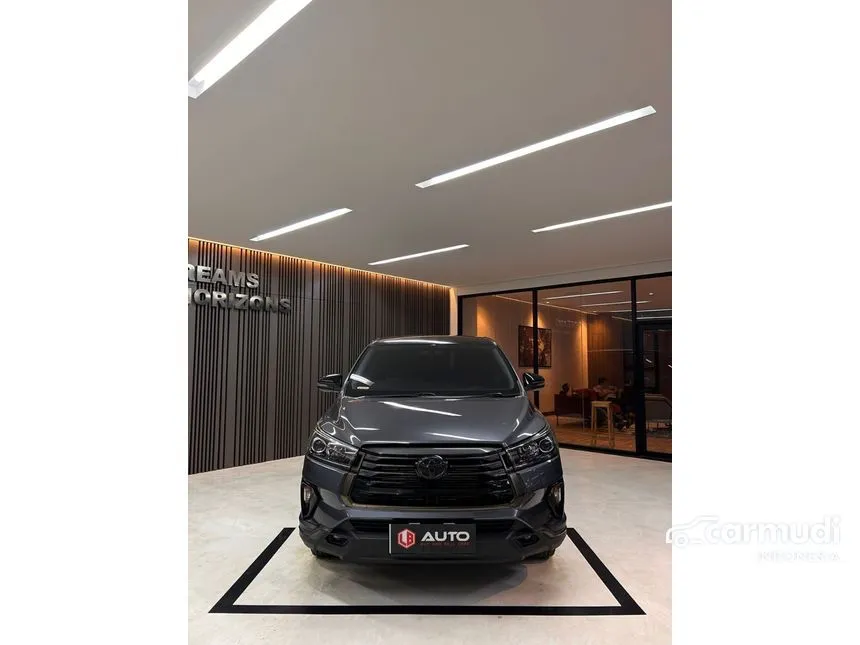 2021 Toyota Kijang Innova Venturer MPV