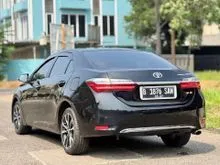 2017 Toyota Corolla Altis 1.8 V Sedan