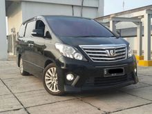 2015 Toyota Alphard Automatic Pertamax 2.4 SC Alles