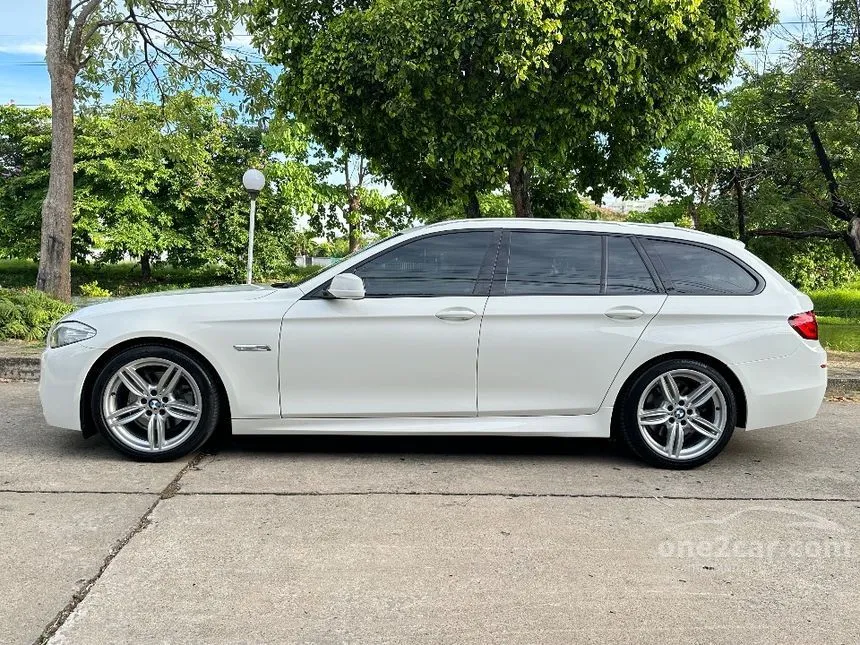 2012 BMW 520d Touring Sport Wagon