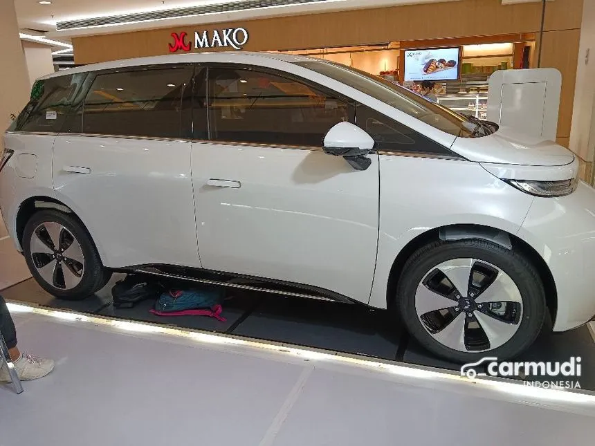 2024 Wuling Cloud EV EV Hatchback