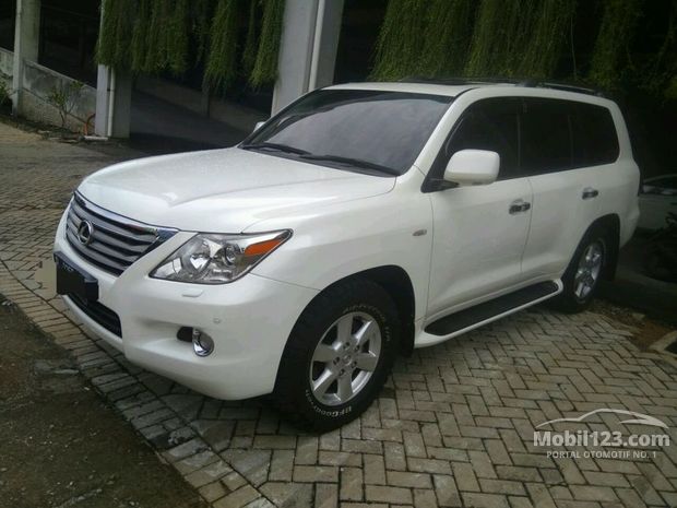 Lexus Lx570 Mobil  Bekas Baru dijual di  Indonesia  Dari 