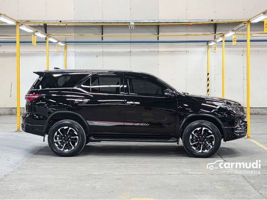 2021 Toyota Fortuner VRZ TRD 4X2 SUV