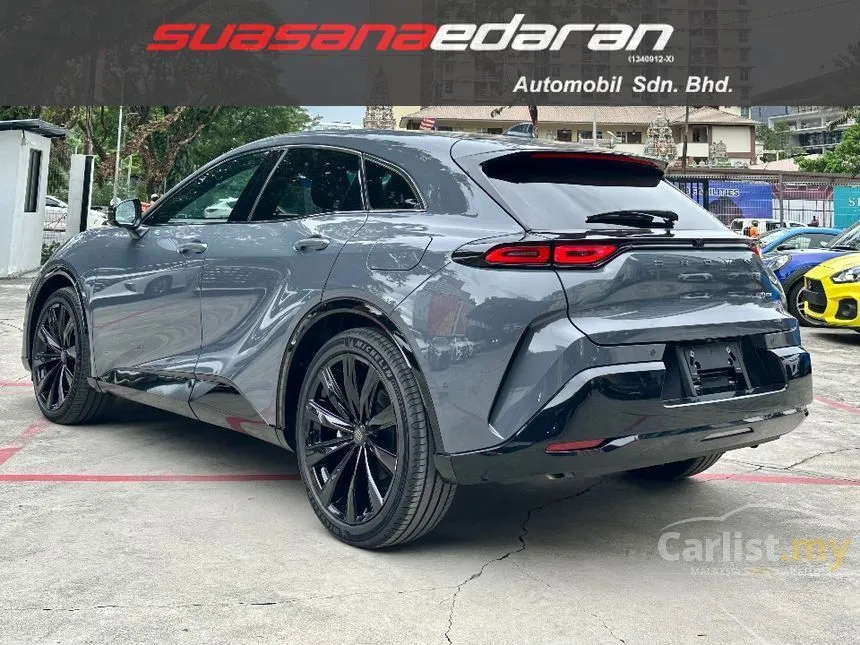 2024 Toyota Crown Sport Z PHEV SUV
