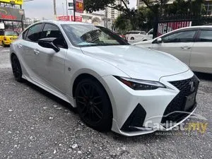 2023 Lexus IS 300 2.0 F Sport Mode Black 3 Sedan