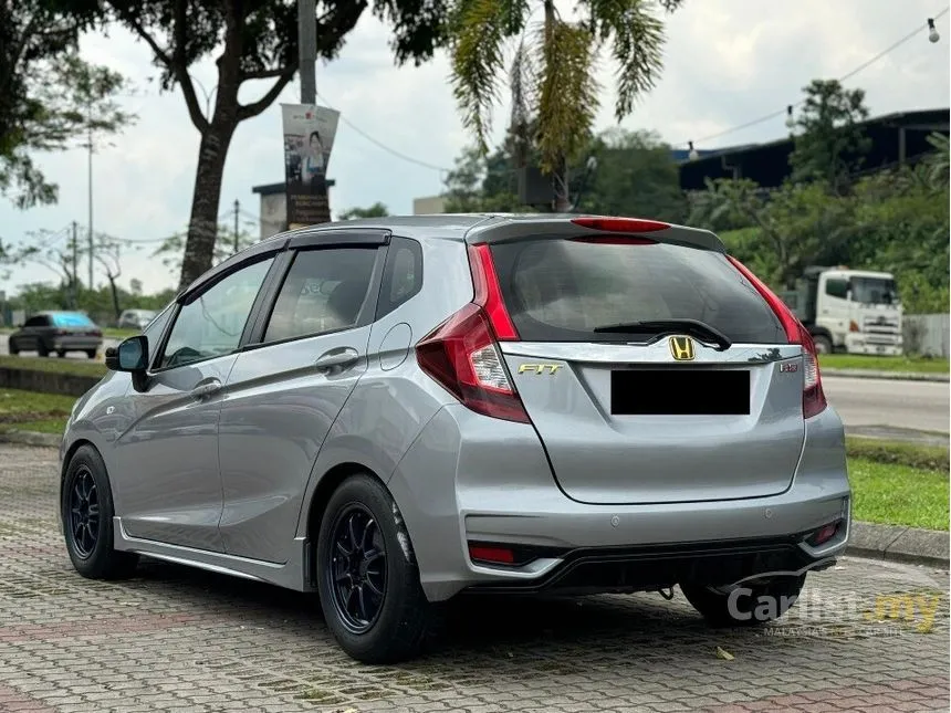 2018 Honda Jazz S i-VTEC Hatchback