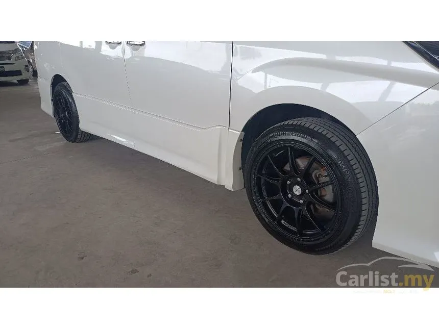2018 Toyota Noah MPV