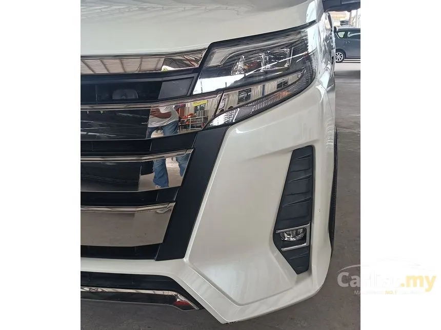 2018 Toyota Noah MPV