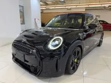 2022 MINI Cooper S 2.0 5 Door Full Spec Free 6 year Warranty