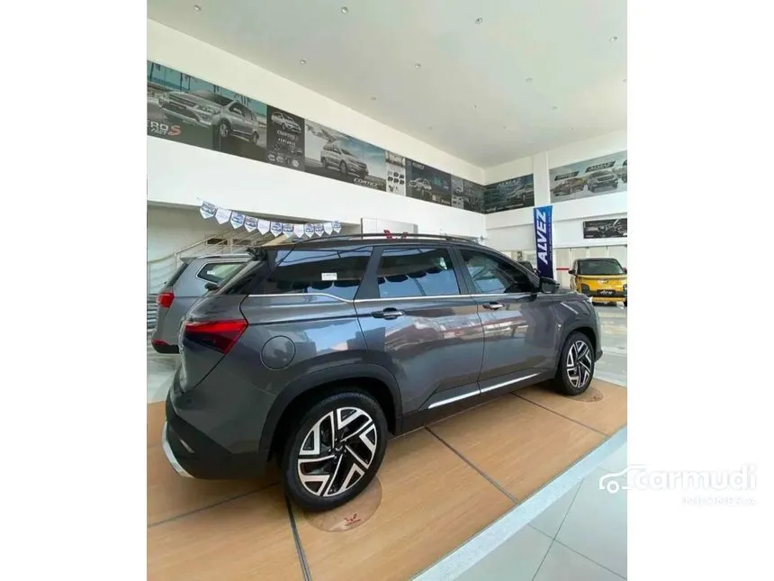 2024 Wuling Almaz RS Hybrid Wagon