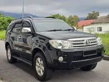 2011 Toyota Fortuner 2.7 V SUV **PAKAI PETROL**