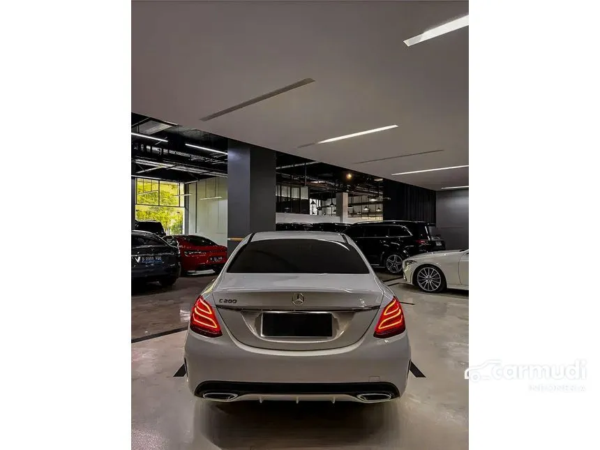 2018 Mercedes-Benz C200 AMG Line Sedan