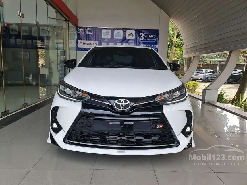 Jual Mobil Toyota Yaris 2024 S GR Sport 1.5 di DKI Jakarta Automatic Hatchback Putih Rp 318.200.000