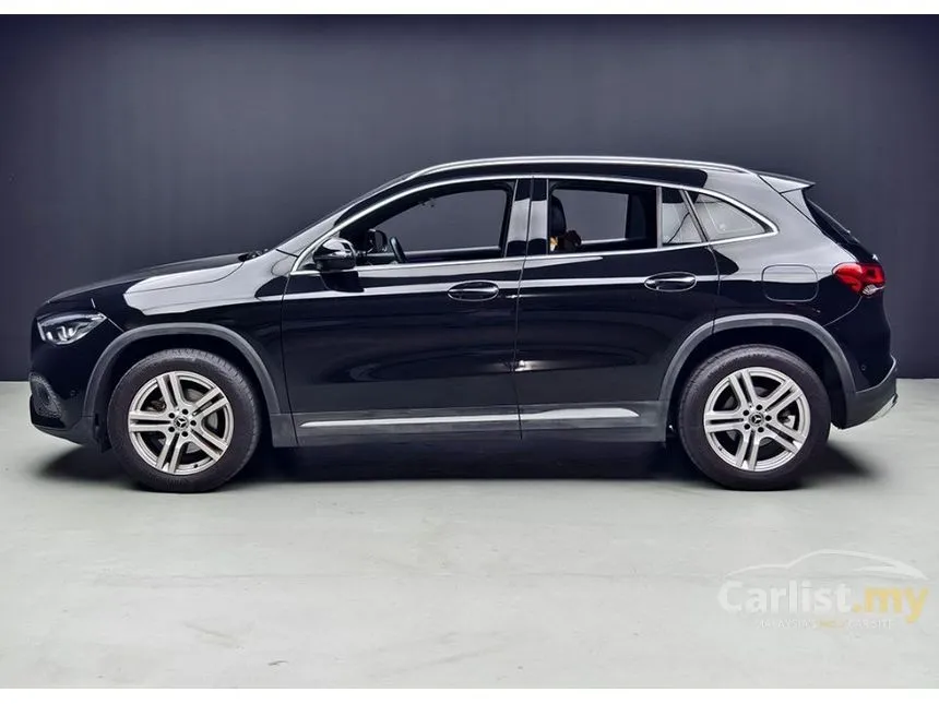 2022 Mercedes-Benz GLA200 Progressive Line SUV