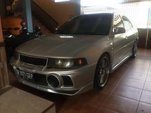 2002 Mitsubishi Lancer 1.6 1.6 GLXi Sedan