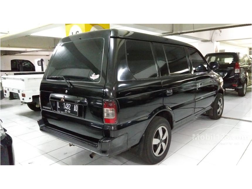 Jual Mobil Mitsubishi Kuda 2002 Diamond 2.5 di Jawa Timur Manual MPV