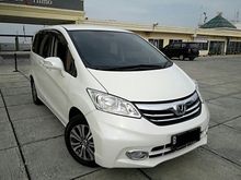 2013 Honda Freed 1.5 PSD AC Double Blower Pajak Panjang 1th