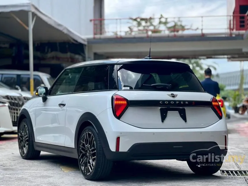 2024 MINI Cooper S 3 Door Hatchback