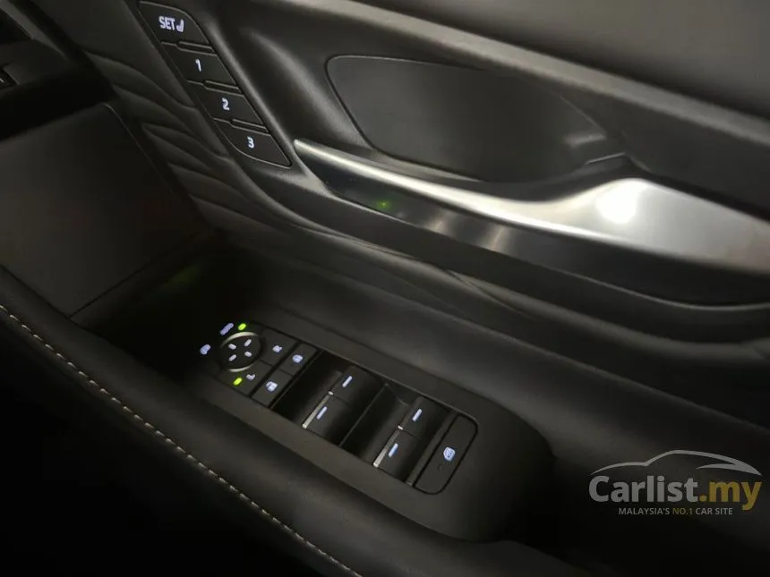 2023 Toyota Alphard Z MPV