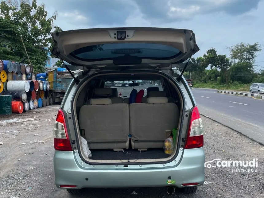 2005 Toyota Kijang Innova V Luxury MPV