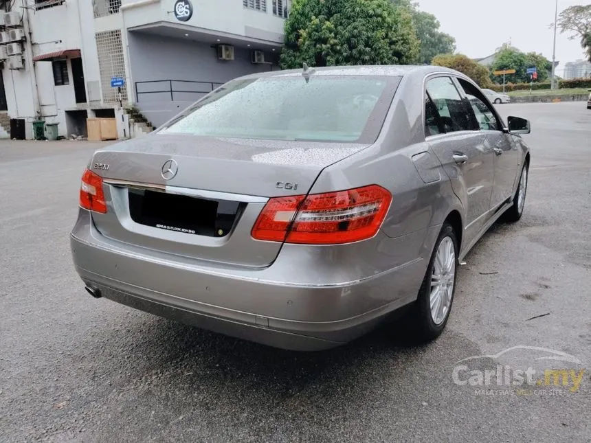 2010 Mercedes-Benz E200 CGI Sedan