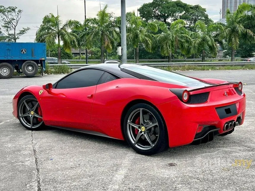 2011 Ferrari 458 Italia Coupe