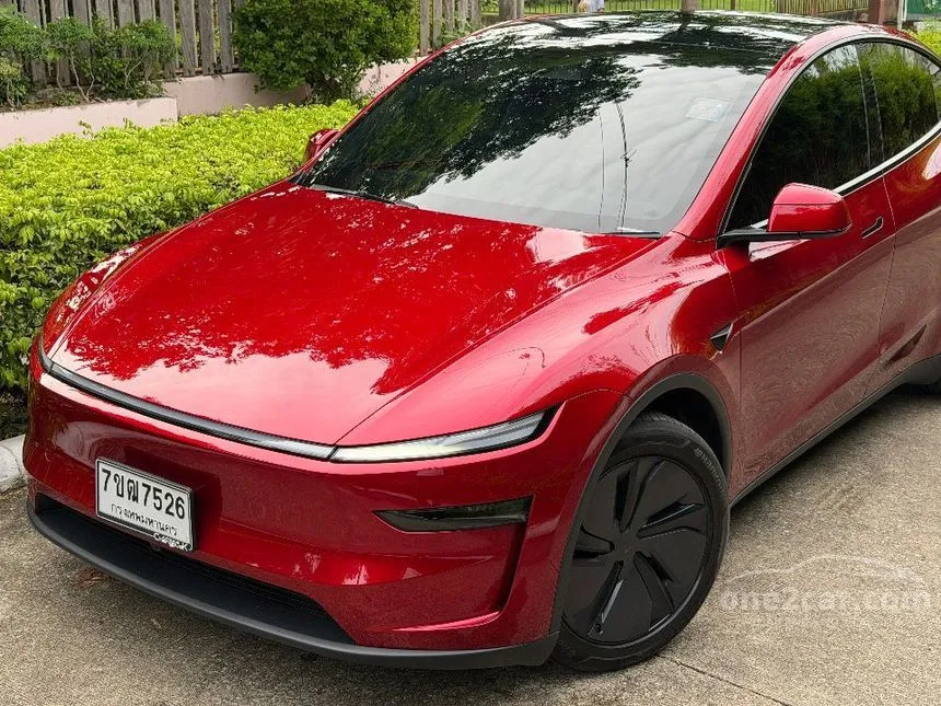 2026 TESLA Model Y Long Range SUV