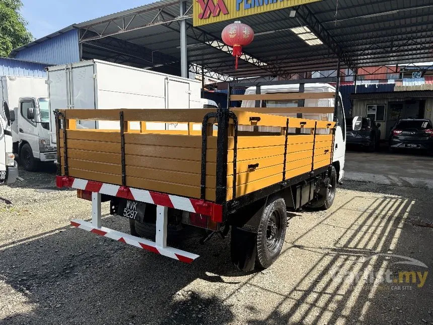 2011 Isuzu Elf NKR55UEEH Lorry