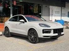 2024 Porsche Cayenne 3.0 Coupe with PASSENGER DISPLAY, PANORAMIC ROOF, SPORT CHORNO PACKAGE