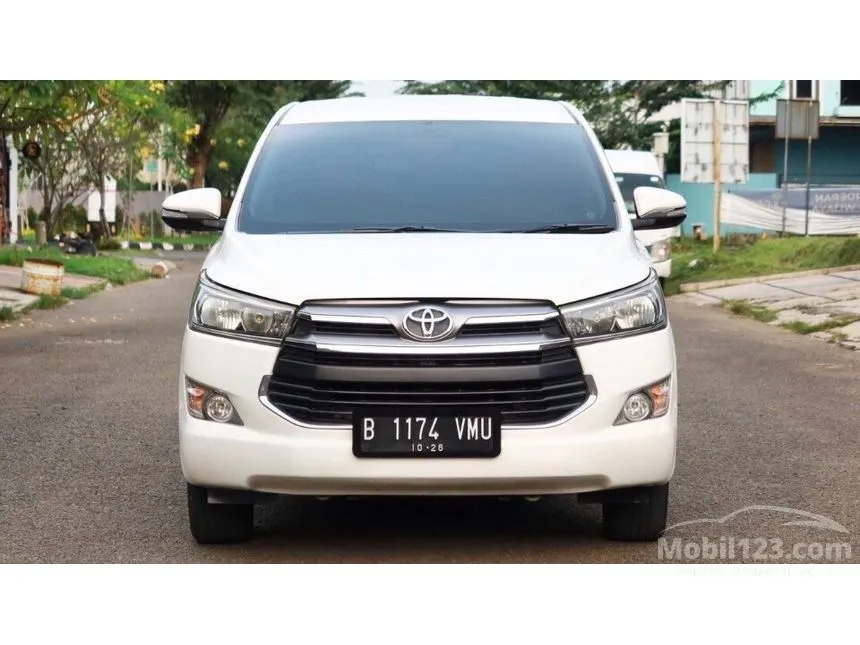 Jual Mobil Toyota Kijang Innova 2016 V 2.0 di Banten Automatic MPV Putih Rp 240.000.000