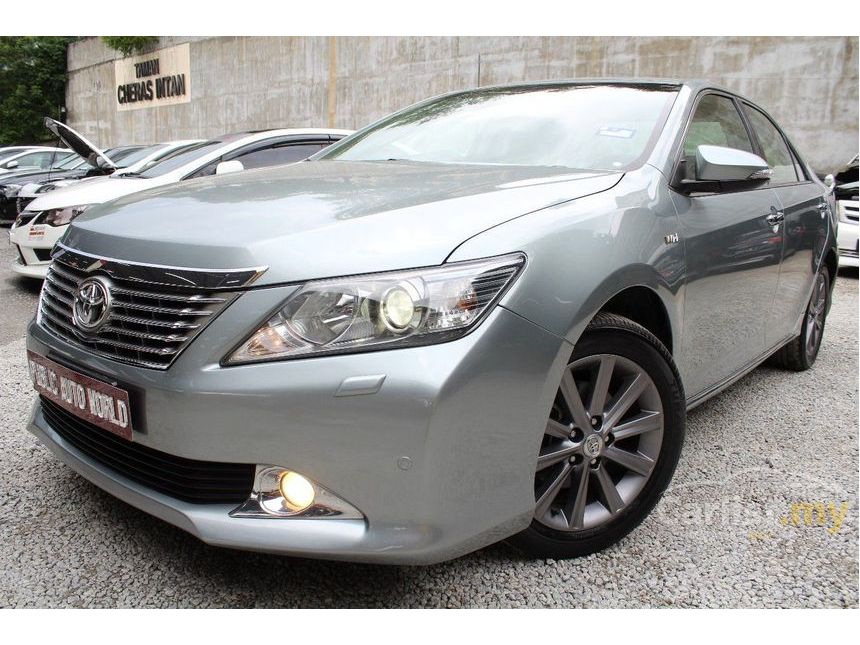 Toyota camry g