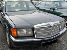 1989 Mercedes-Benz 300SE 3.0 Base Spec Sedan