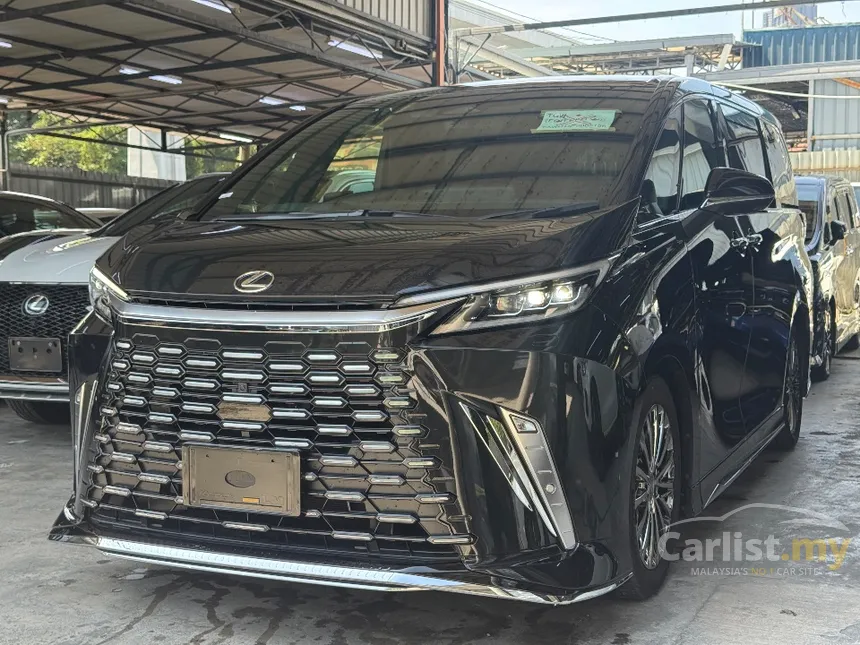 2024 Lexus LM 500h Version L 6 Seater MPV