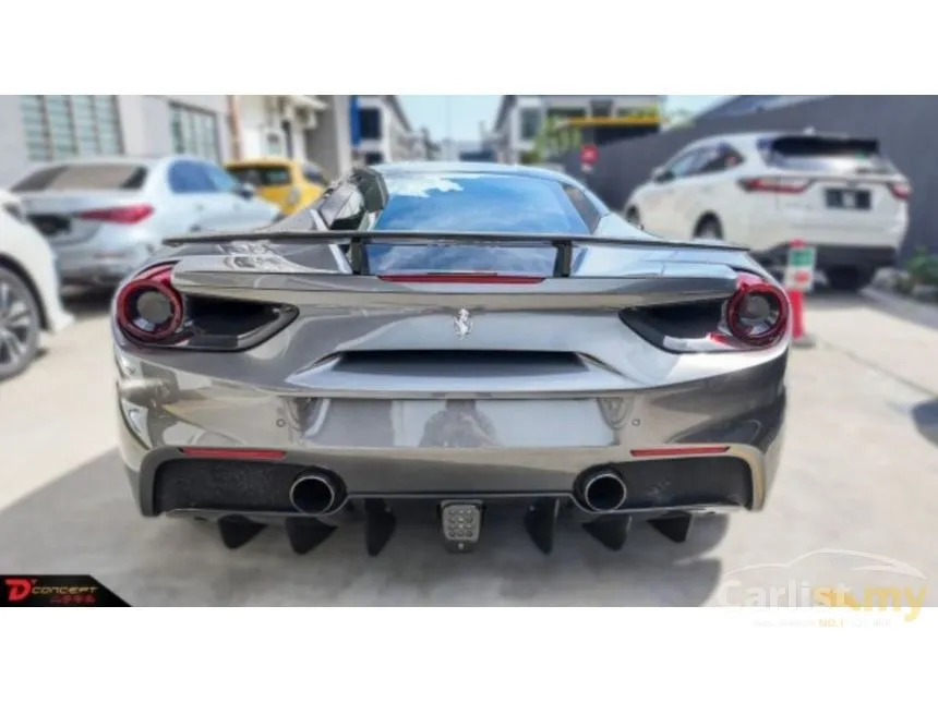 2017 Ferrari 488 GTB Coupe