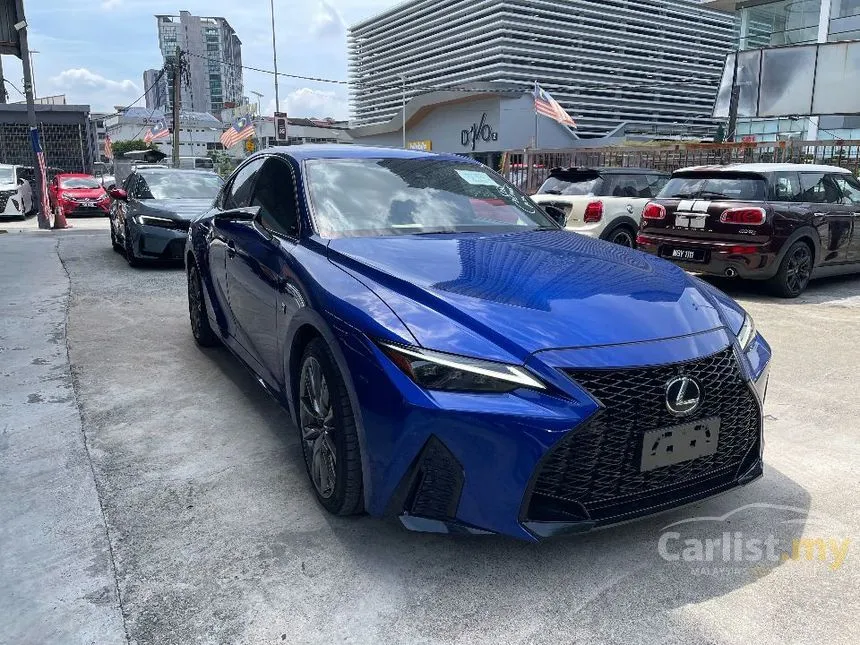 2021 Lexus IS 300 F Sport Sedan