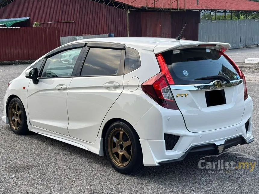 2016 Honda Jazz E Hatchback