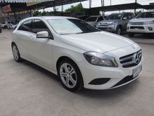 2013 Mercedes-Benz A180 BlueEFFICIENCY 1.6 W176 (ปี 12-16) Style Hatchback AT