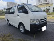 2008 Toyota Hiace 2.5 Window Van Van (M) low Roof 14 Seat