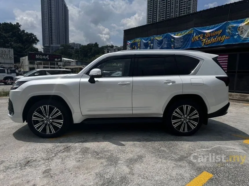 2022 Lexus LX600 SUV