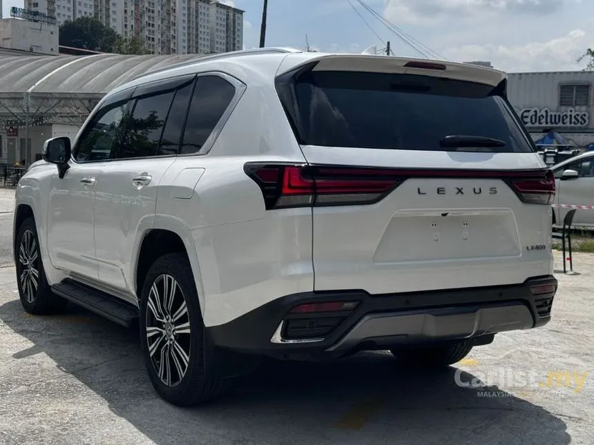 2022 Lexus LX600 SUV