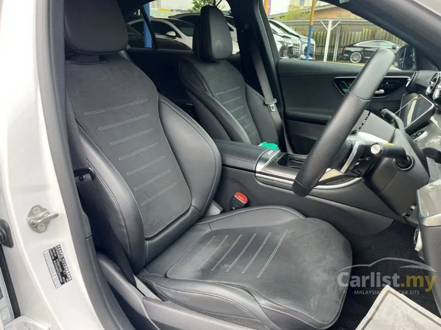 2022 Mercedes-Benz C200 AMG Line Sedan