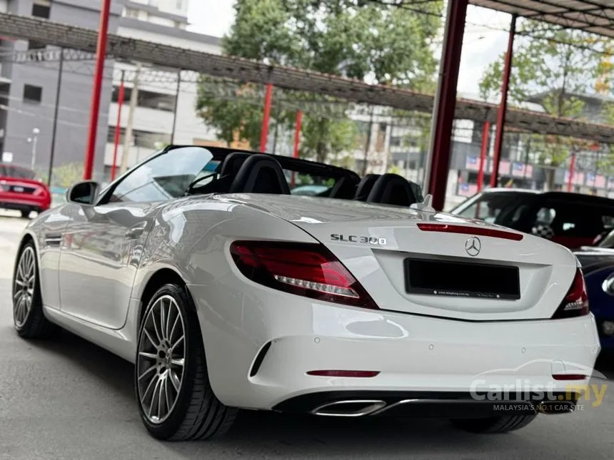 2019 Mercedes-Benz SLC300 AMG Line Convertible